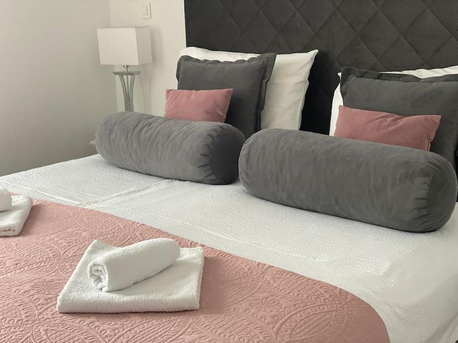 New Modern Apt Near Old Town - Private Parking Задар Екстериор снимка