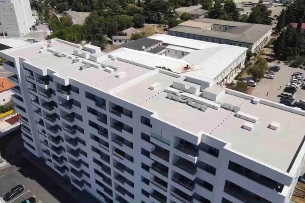 New Modern Apt Near Old Town - Private Parking Задар Екстериор снимка